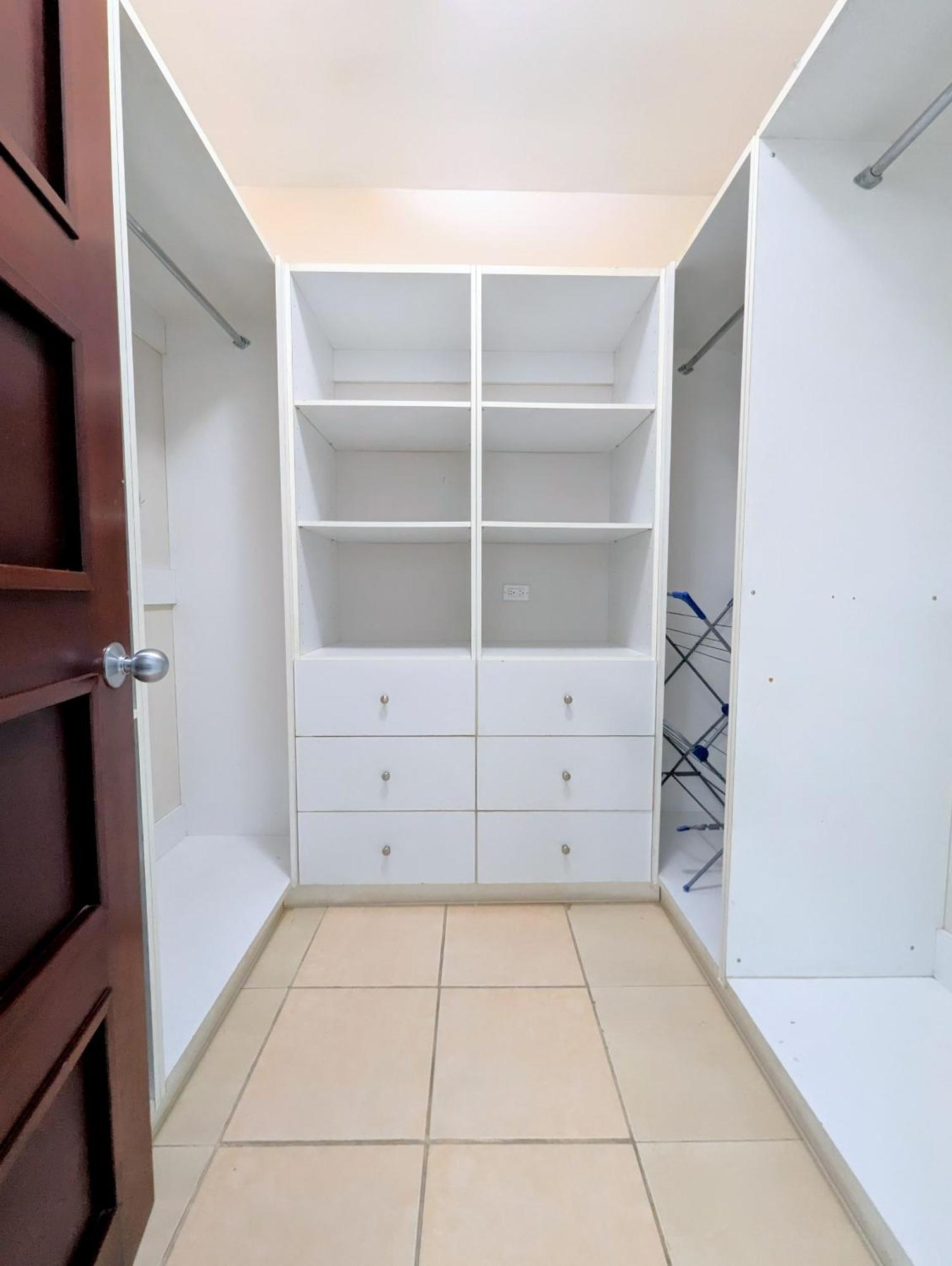 Apartamento Yc 701 L Amazing Building On Balboa Avenue *